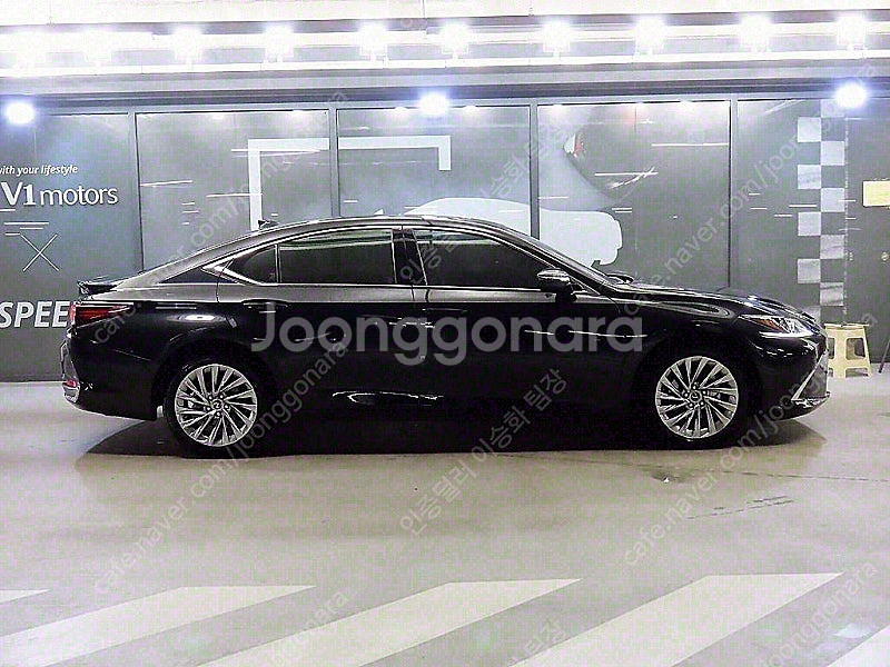19,471 km 렉서스 중고차 렉서스 ES300h 중...--8