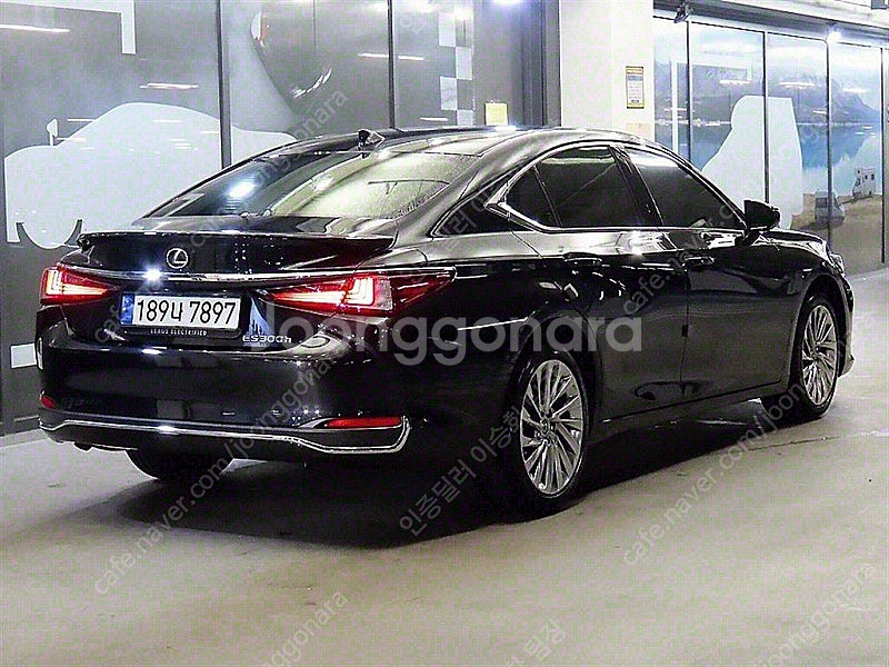 19,471 km 렉서스 중고차 렉서스 ES300h 중...--9
