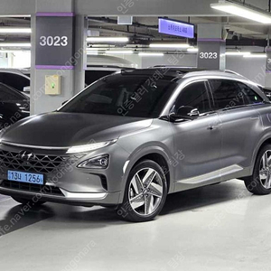 현대 넥쏘 중고 회색 2024년식 38,320km 프리미엄 개인사업자 차량구매