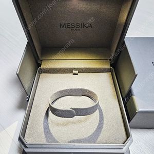 정품 ] Messika 메시카 목걸이 박스 / 메시카 팔찌 케이스 / 메시카 반지 박스 판매합니다 :)