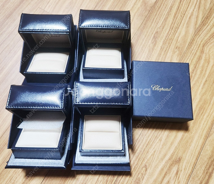 정품 ] Chopard 쇼파드 반지 박스 , 쇼파드 귀...--3