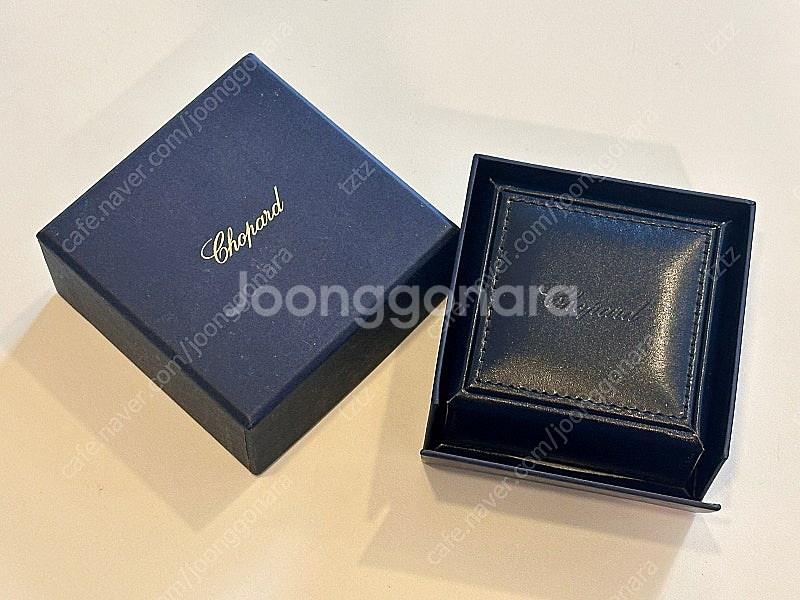 정품 ] Chopard 쇼파드 반지 박스 , 쇼파드 귀...--0
