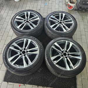 아우디A6 45TDI 19인치 정품휠타이어 판매