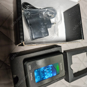 Q-SAFE QSF104m 휴대용 방사능 측정기