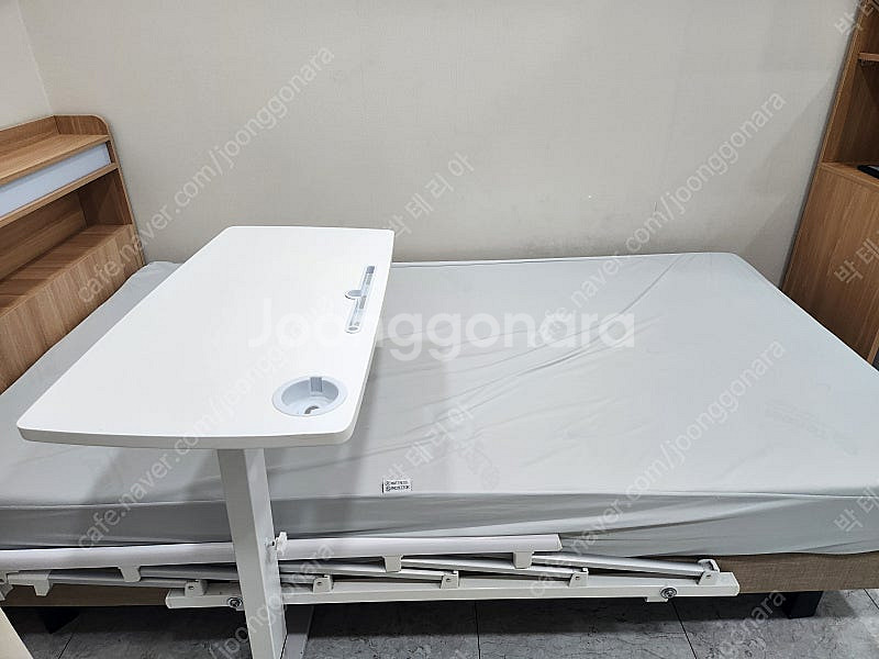 케어룸 환자용 모션베드 마사지 전동베드 (급매로 가격내...--1