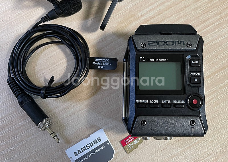 줌 레코더 ZOOM F1--1
