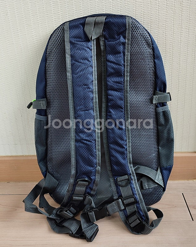 새거 30L 등산백팩 등산가방 경량배낭 여행가방--3