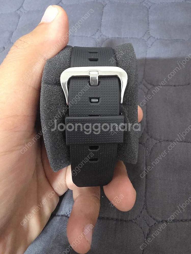 카시오 지샥 GM-2100-1A 시계 팝니다.--4
