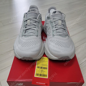 뉴발란스 880 v14 런닝화 250 와이드 새상품