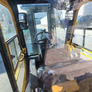 현대 25D-9T 3단 중고지게차