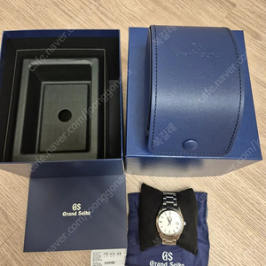 그랜드세이코(그세) 눈송이 쿼츠 SBGX355