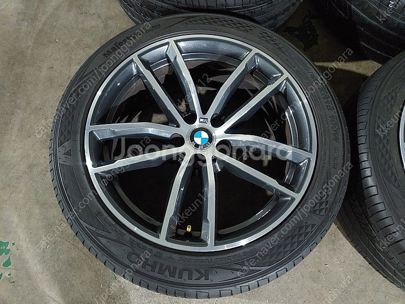 [판매] BMW G30 5시리즈 LCI 662M 18인...--1