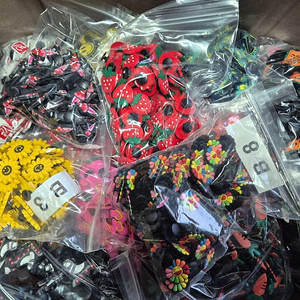 크록스 지비츠 일괄 판매 합니다