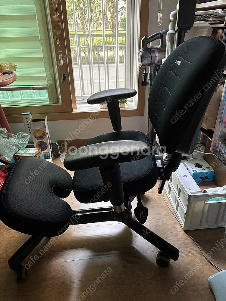 니스툴 닐링체어 NS750AR--1