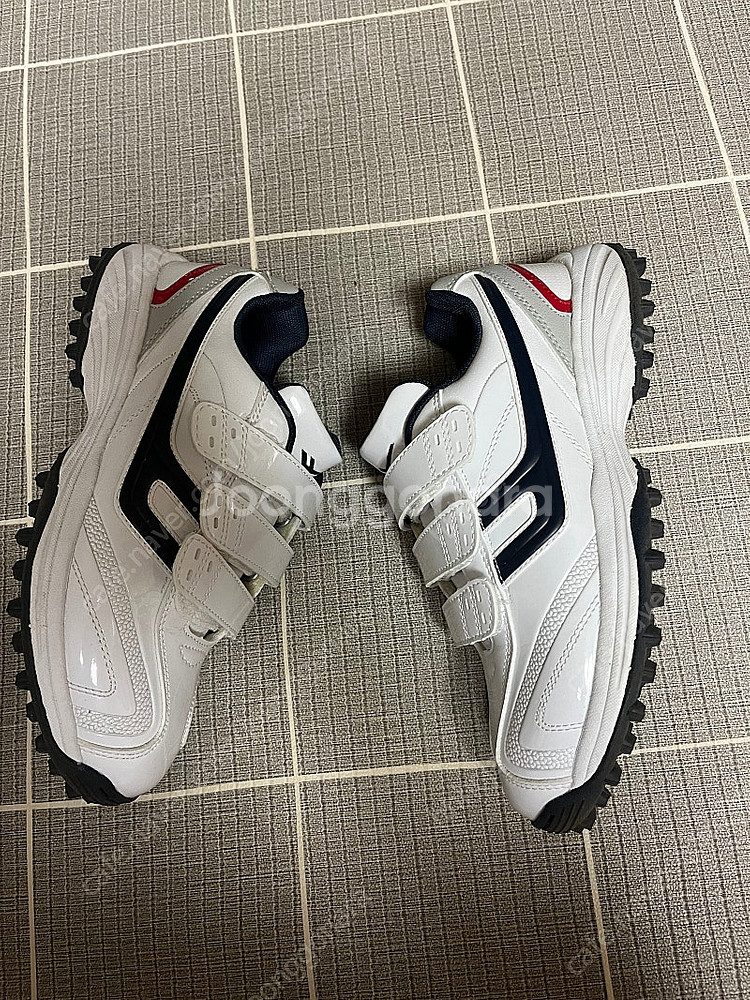 프로스펙스 야구잔디화 250 사이즈 거의새거(야구화, 인조잔디화)--2