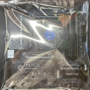상태좋은 i7-10700, msi MAG B460M 박격포, 램 32G, 삼성 SSD 512G 팝니다.