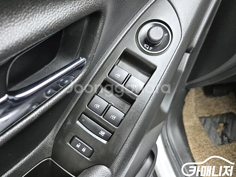 [쉐보레]더뉴트랙스 가솔린 1.4 LT (5인승) 20...--8