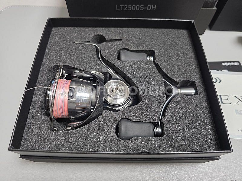 다이와 22이그지스트 LT2500S-DH 정품 + 고맥...--6