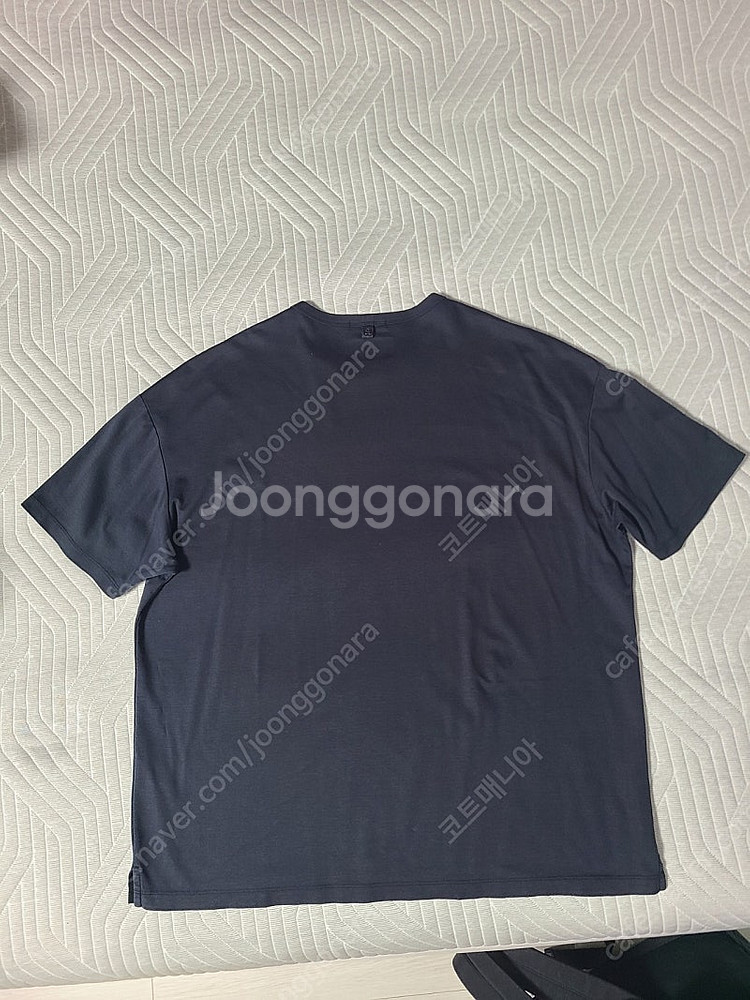 알레그리 럭스쿨 세미오버핏 반팔티셔츠 L 사이즈 팝니다...--1