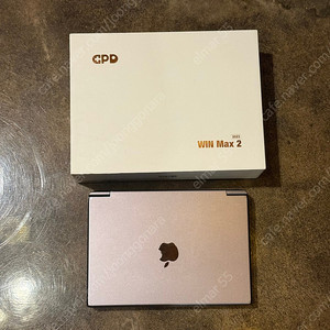 UMPC GPD win max2 7840u 32g 4t kc버전입니다.