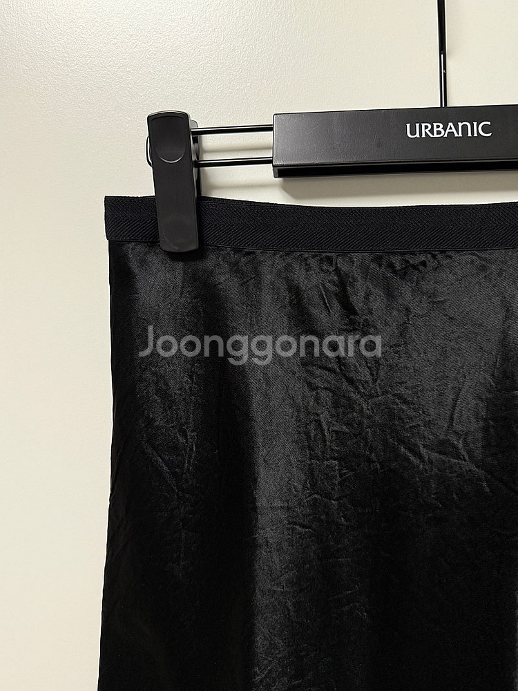 얼바닉30 Satin Skirt 사틴스커트 (블랙/S)--1