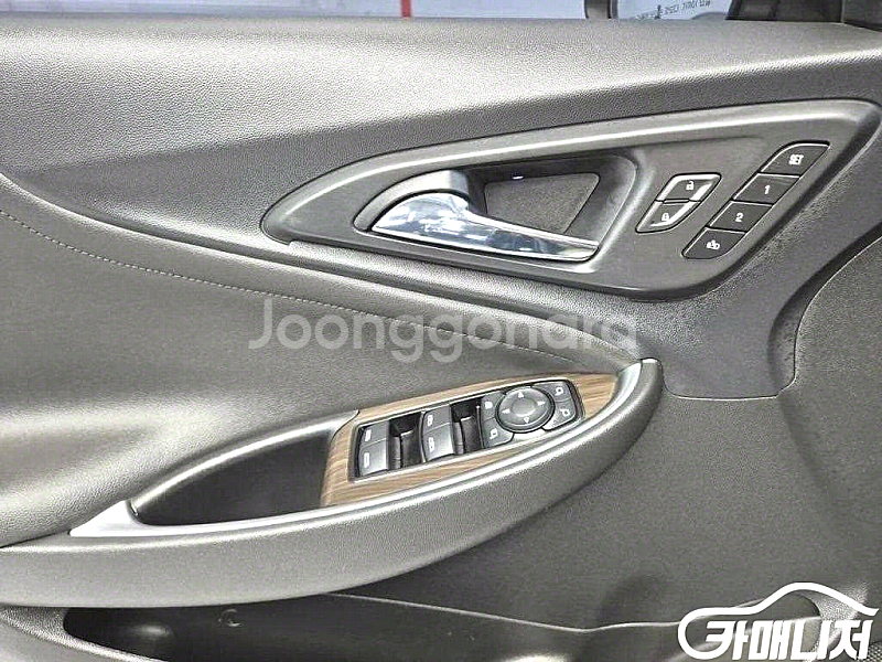 [쉐보레]더뉴말리부 가솔린 2.0 터보 프리미어 스페셜...--8