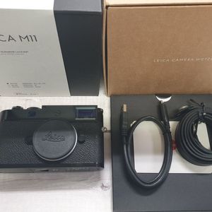 라이카 M11 Glossy Black Paint M9-P 주마론 복각 28mm 5.6엘마릿 90MM 라이카 X1 박스없음 보이그랜더 35mm 울트론 TT 21MM 1,5 보이그랜더