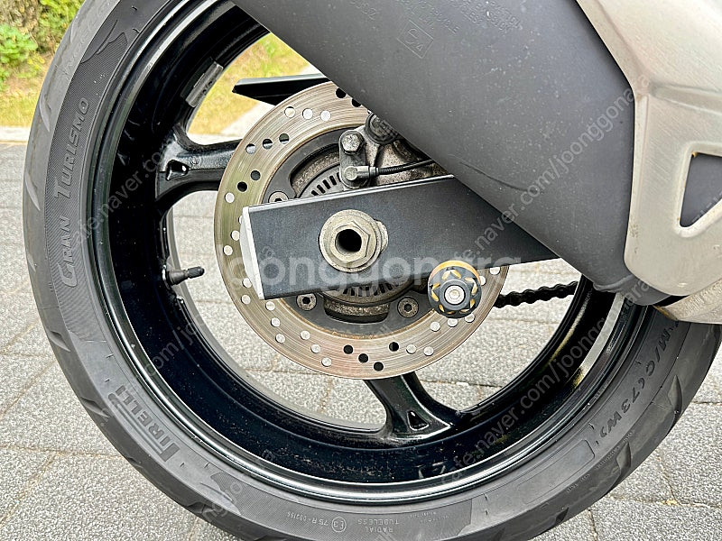 스즈끼 GSR-750 16년식 판매합니다.--6