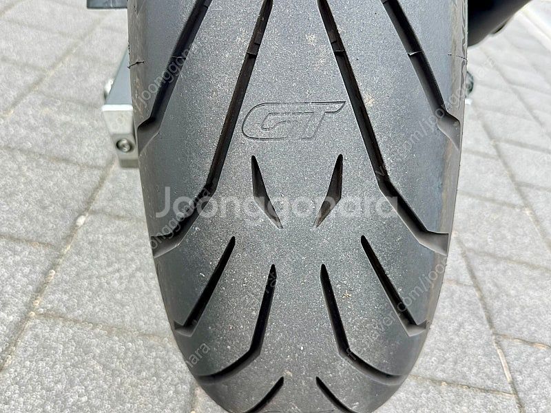 스즈끼 GSR-750 16년식 판매합니다.--7
