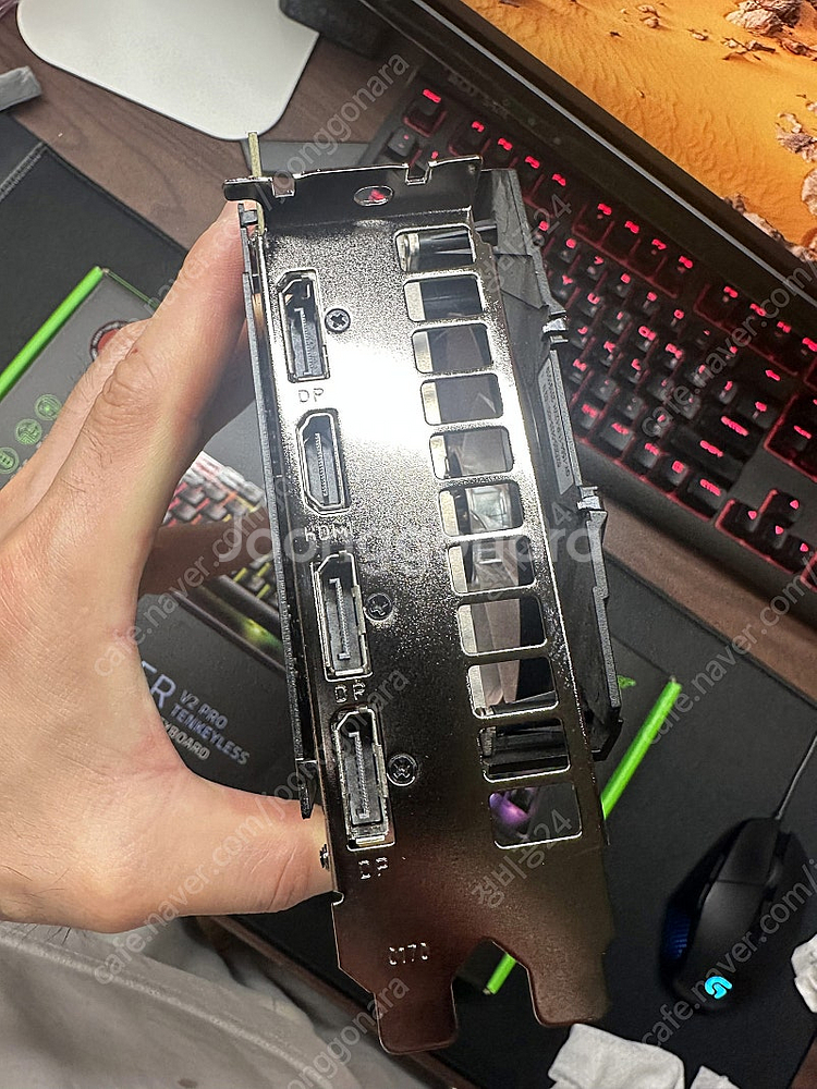 신품급 갤럭시 RTX 2070 SUPER 그래픽카드 팝...--3