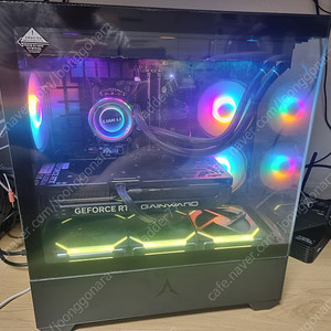 새상품급 고사양 게이밍 컴퓨터 7800x3d RTX 4070Ti SUPER 리안리 수냉쿨러 등등