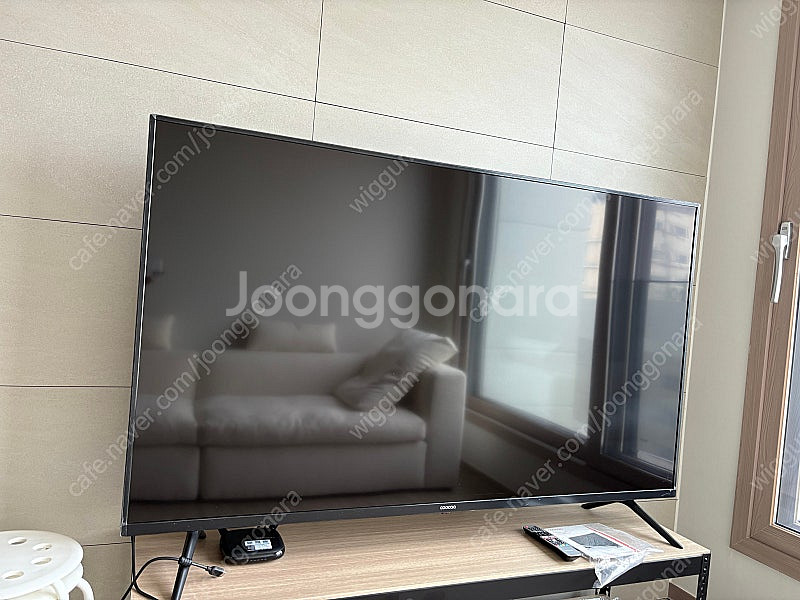 이스트라 쿠카 70인치 4K 스마트티비 상태최상--3