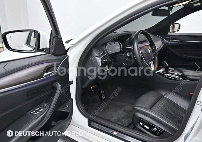 중고차 BMW 5시리즈(7세대) 520d M스포츠팩 플...--2