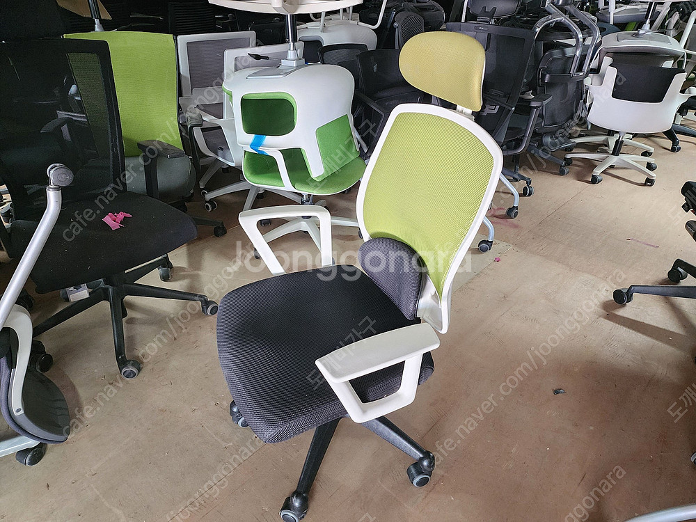 [판매] A급 퍼시스 시디즈 듀오백 파트라 사무실의자 ...--1
