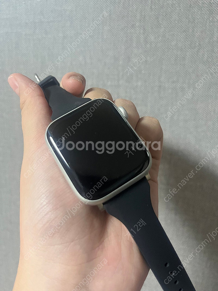 애플워치 4,44mm gps모델 급처합니다--0