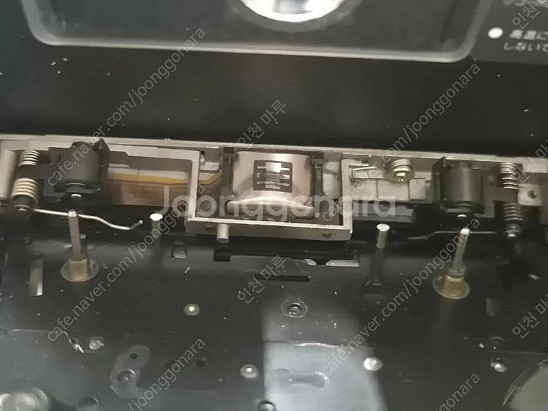 aiwa 카세트 워크맨 px820 작동품 택배포함--2