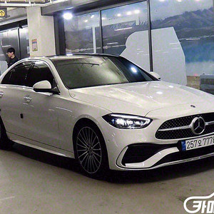 벤츠 C클래스 W206 C300 4MATIC AMG Line 중고 C클래스 W206 C300 4MATIC AMG Line 중고차