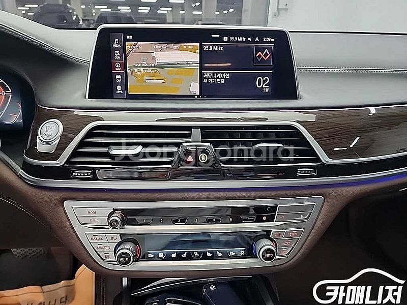 7시리즈 (G11) 730d xDrive 디자인 퓨어 ...--1