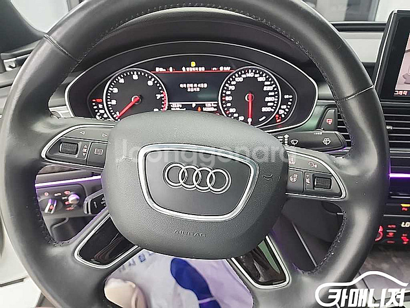 아우디 뉴A6 40 TFSI 중고 뉴A6 40 TFSI...--1