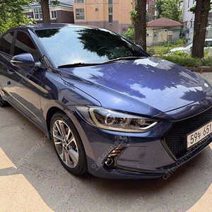 아반떼 중고차 아반떼 AD 중고 파란색 2018년식 83,632km 1.6 GDI 밸류 플러스 중고차카페
