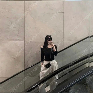 구즈guse새틴 조거팬츠