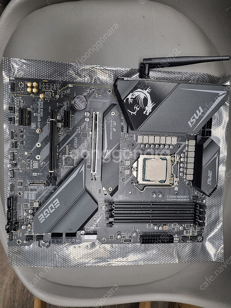 i7 10700k(내장그래픽) + msi z490 케이...--0