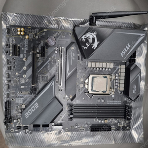 i7 10700k(내장그래픽) + msi z490 케이밍 엣지 wifi (택포)