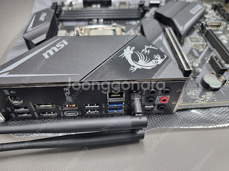 i7 10700k(내장그래픽) + msi z490 케이...--2