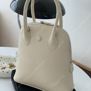 봉긋 머핀백 크림