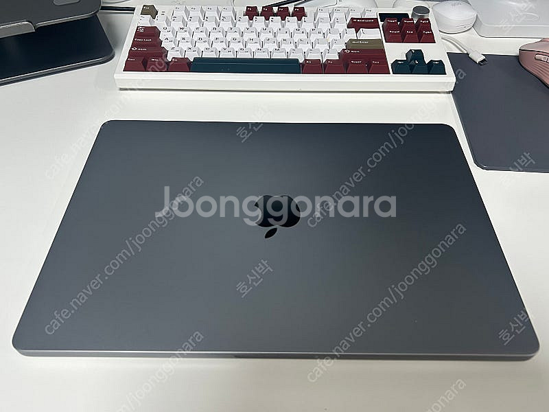 맥북에어 m3 15인치 램 16기가 SSD 512기가--2