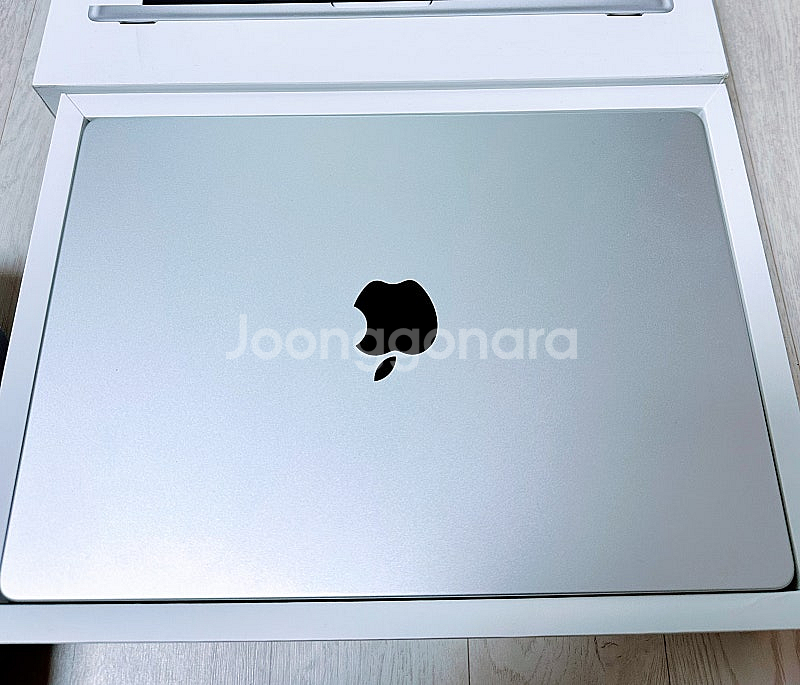 맥북프로 M3 14인치 8GB/512GB 스페이스그레이...--0