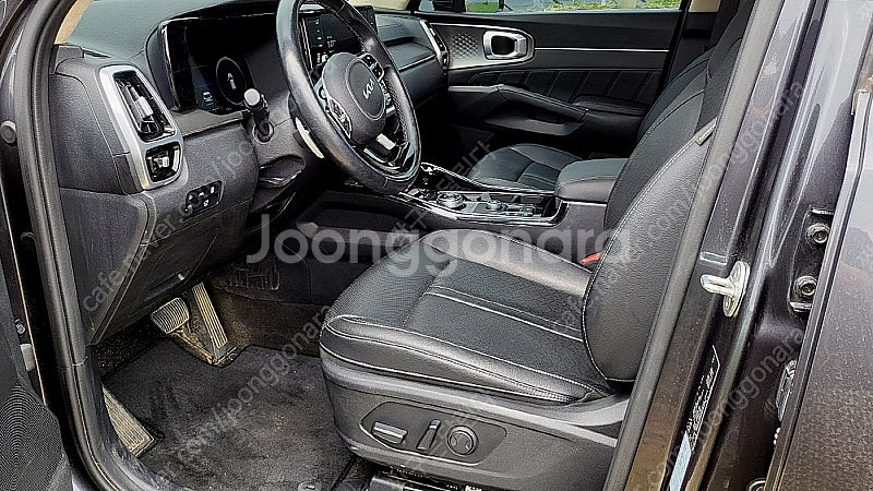 쏘렌토2.2 2WD 노블레스 3인승 하이리무진 캠핑카--8