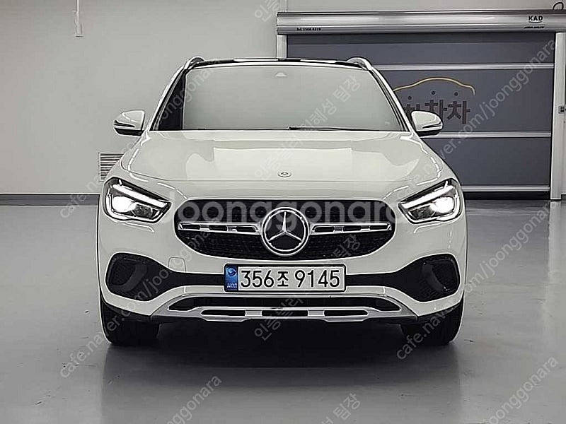벤츠 GLA 중고 벤츠 GLA클래스 중고 2021년식 GLA220 중고차카페--2