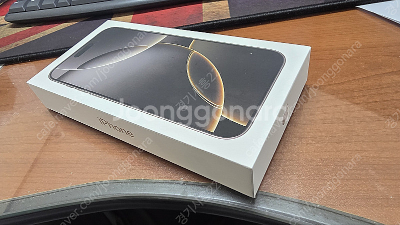 아이폰 16 프로맥스 256GB 내츄럴티타늄--0